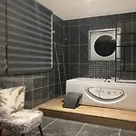 Des Argousiers Hotel