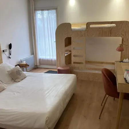 Otel Des Argousiers 3*