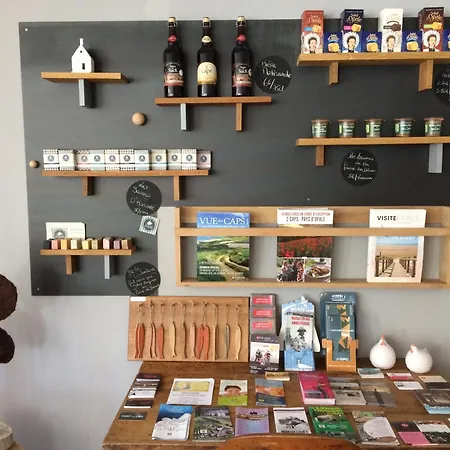 Des Argousiers Szálloda 3*