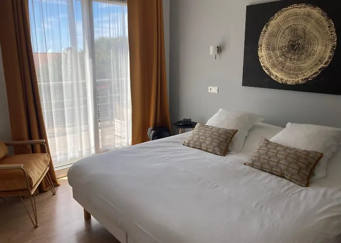 Hotel Des Argousiers