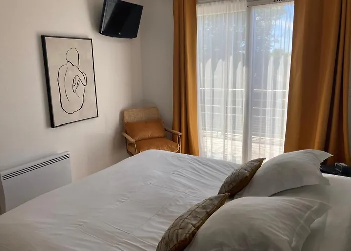 Hotel Des Argousiers 3*